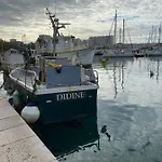« quartier Des Arts » De Vivre A La Toulonnaise * 툴롱